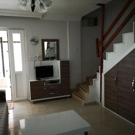 Holiday home Guendogdu Tatil Sitesinde Dubleks Villa Side